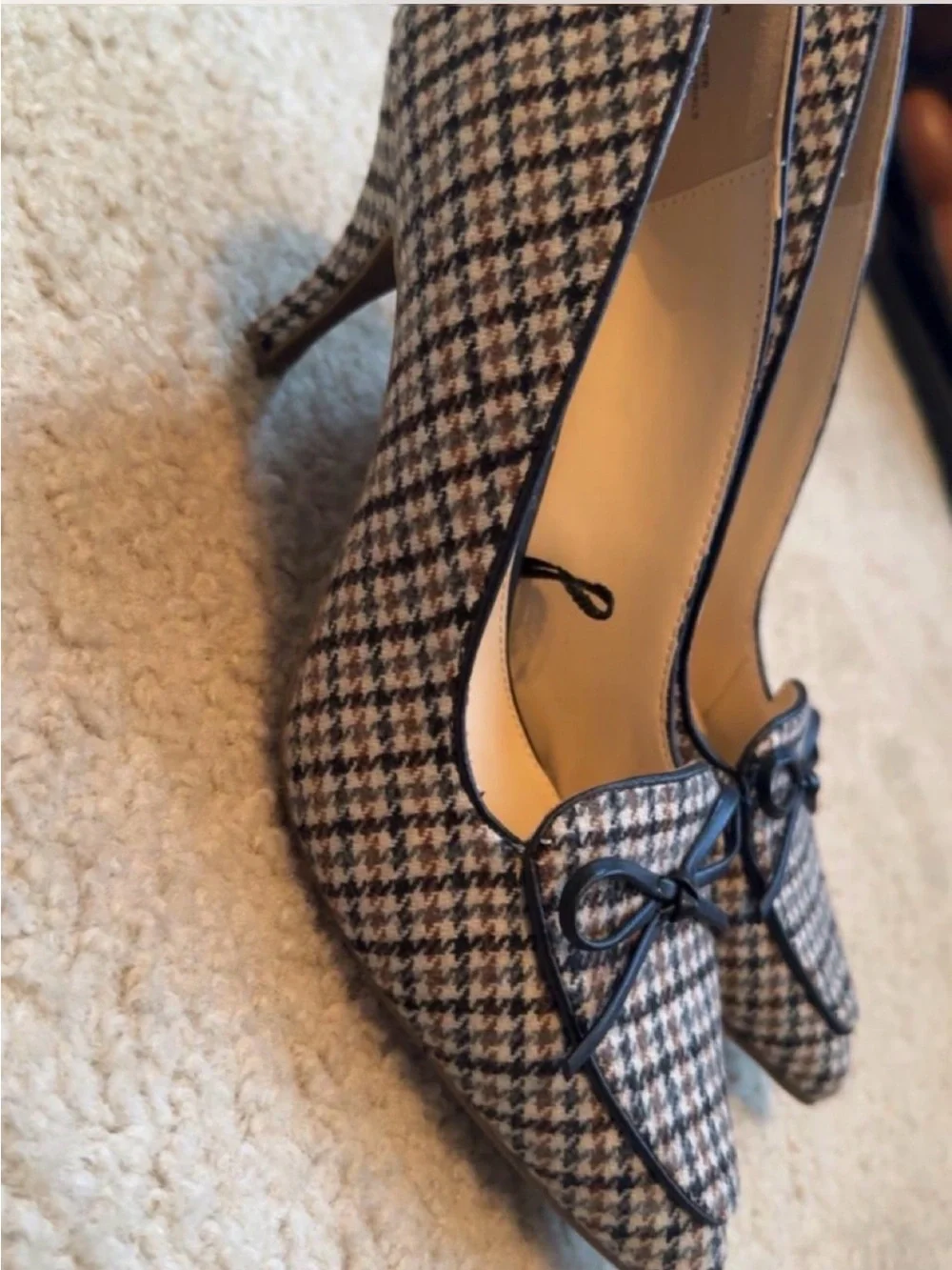NWOT- Liz Claiborne Black & White Mixed Houndstooth Pointed-kitten Heels